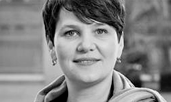 ZLATA ELKSNIŅA-ZAŠČIRINSKA